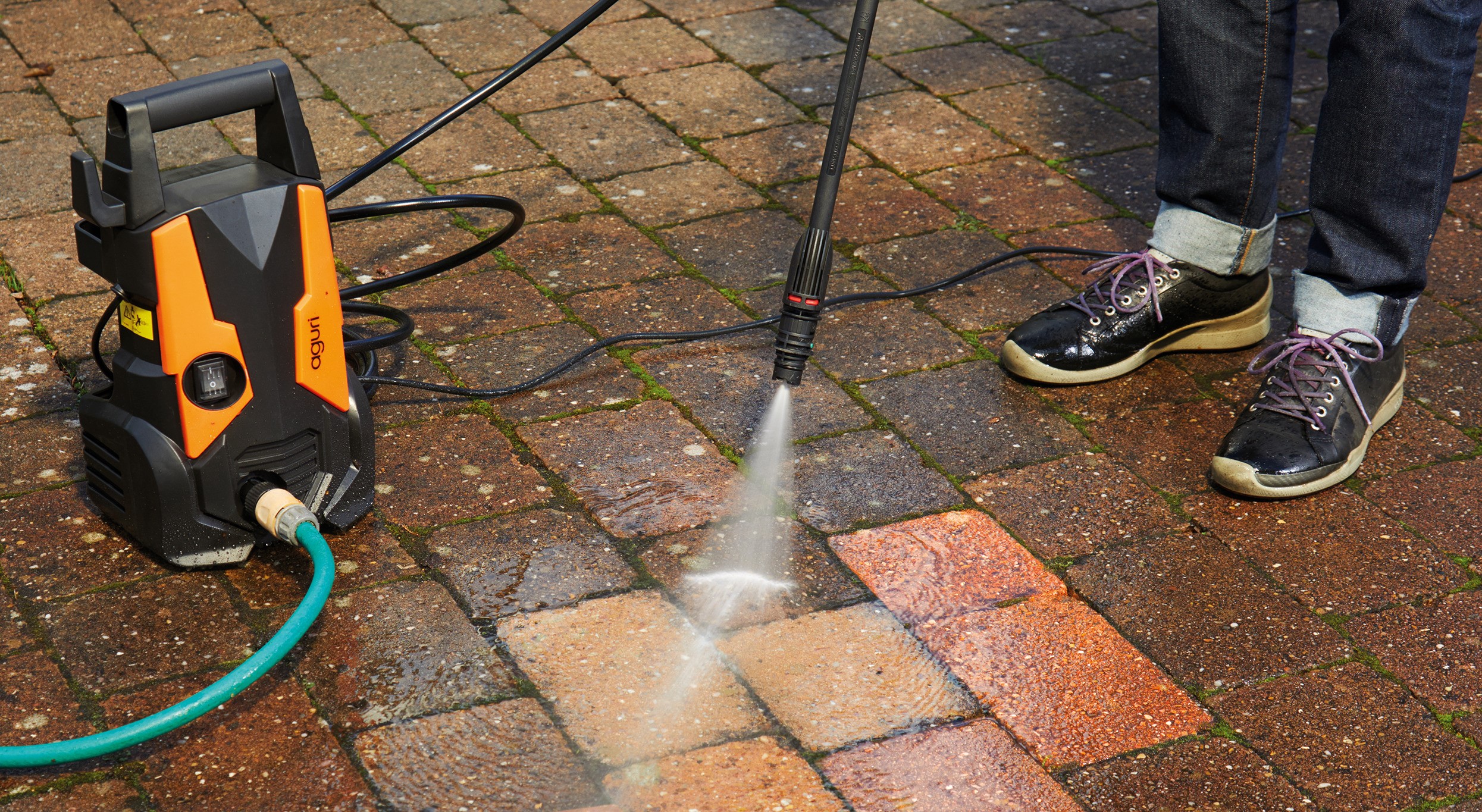 Exterior cleaning photo 1